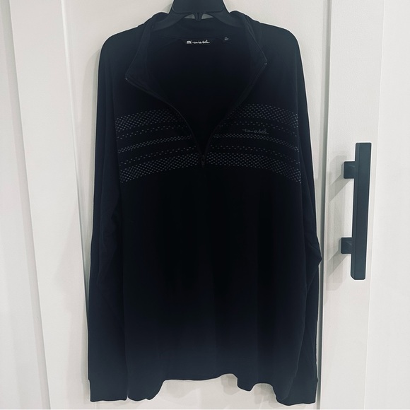 Travis Mathew Other - TravisMathew 1/4 Zip Pullover XXL Black Diamond Pattern Fleece Soft